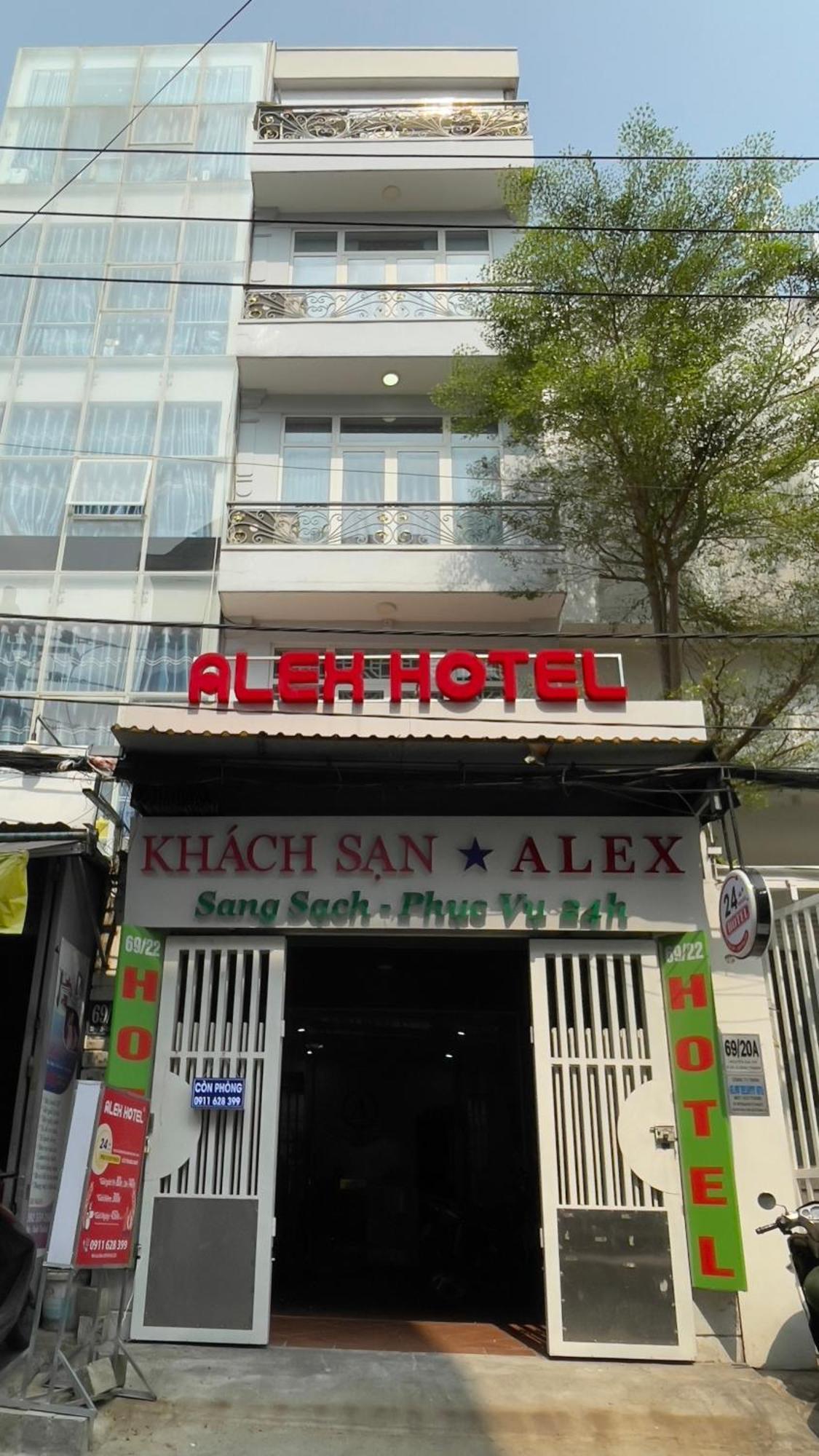 Alex Nhà khách
